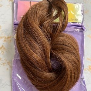 NEW Lola ponytail in Mixed Brown